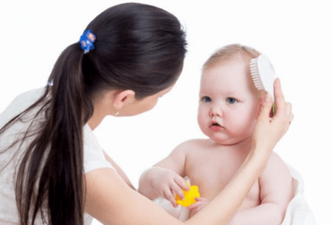 اسباب تساقط الشعر عند الاطفال وعلاجة