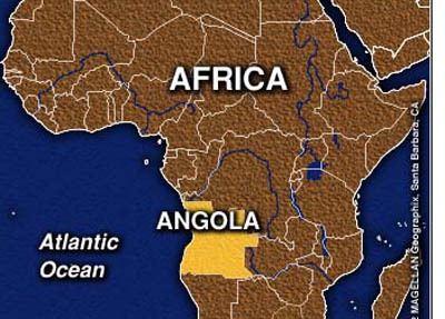 ما هي حدود دولة أنغولا