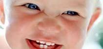 كم يبلغ عدد الأسنان اللبنية عند الأطفال
