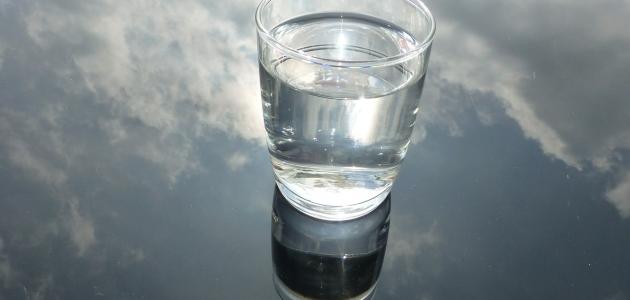 تفسير حلم رؤية شرب الماء بعد العطش في المنام