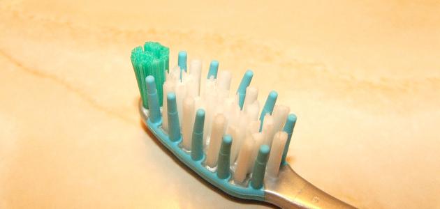 تفسير حلم غسل الأسنان في المنام – تفسير حلم تنظيف الاسنان
