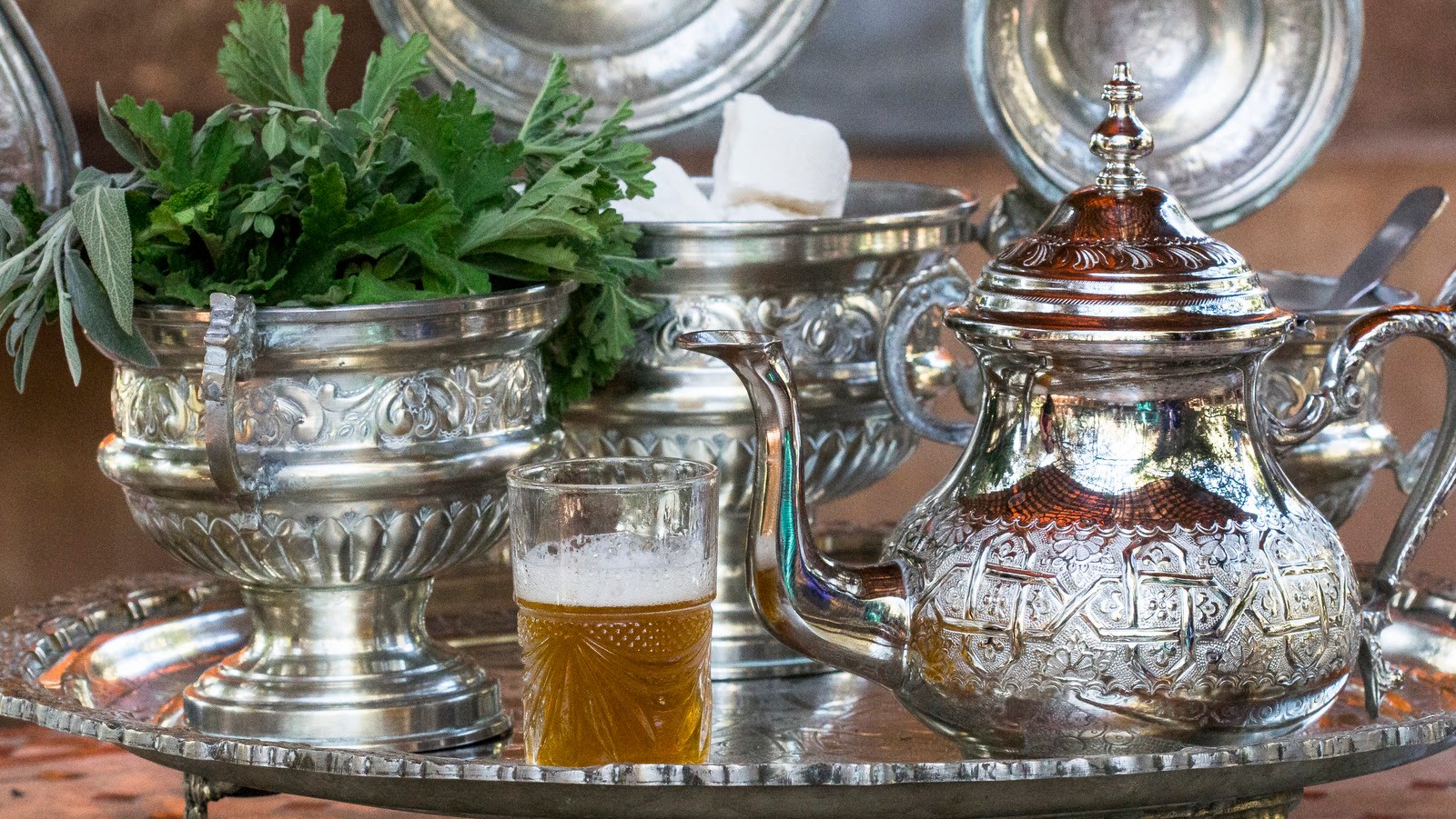 فوائد واضرار الشاي المغربي