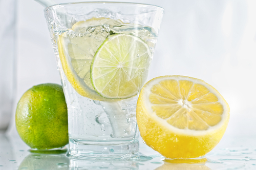 فوائد الماء والليمون