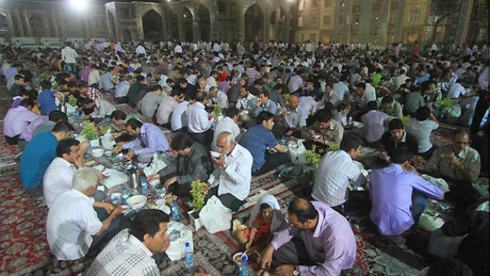 عادات المسلمين في شهر رمضان المبارك