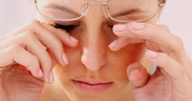 أسباب وعادات تسبب جفاف العيون عند الاستيقاظ   حصري على لحظات