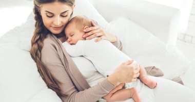 مش بس مفيدة للطفل.. 6 فوائد لصحة الأم من الرضاعة الطبيعية   حصري على لحظات