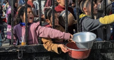 مفوض الأونروا يطالب إسرائيل بتغيير سياستها لمواجهة المجاعة فى غزة