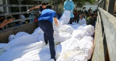 وسائل إعلام فلسطينية: نقل جثامين 12 شهيدا لمستشفى النجار برفح الفلسطينية