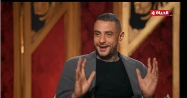 التليفزيون هذا المساء: أحمد الفيشاوى: “مش ندمان على التاتوهات اللى برسمها”   حصري على لحظات